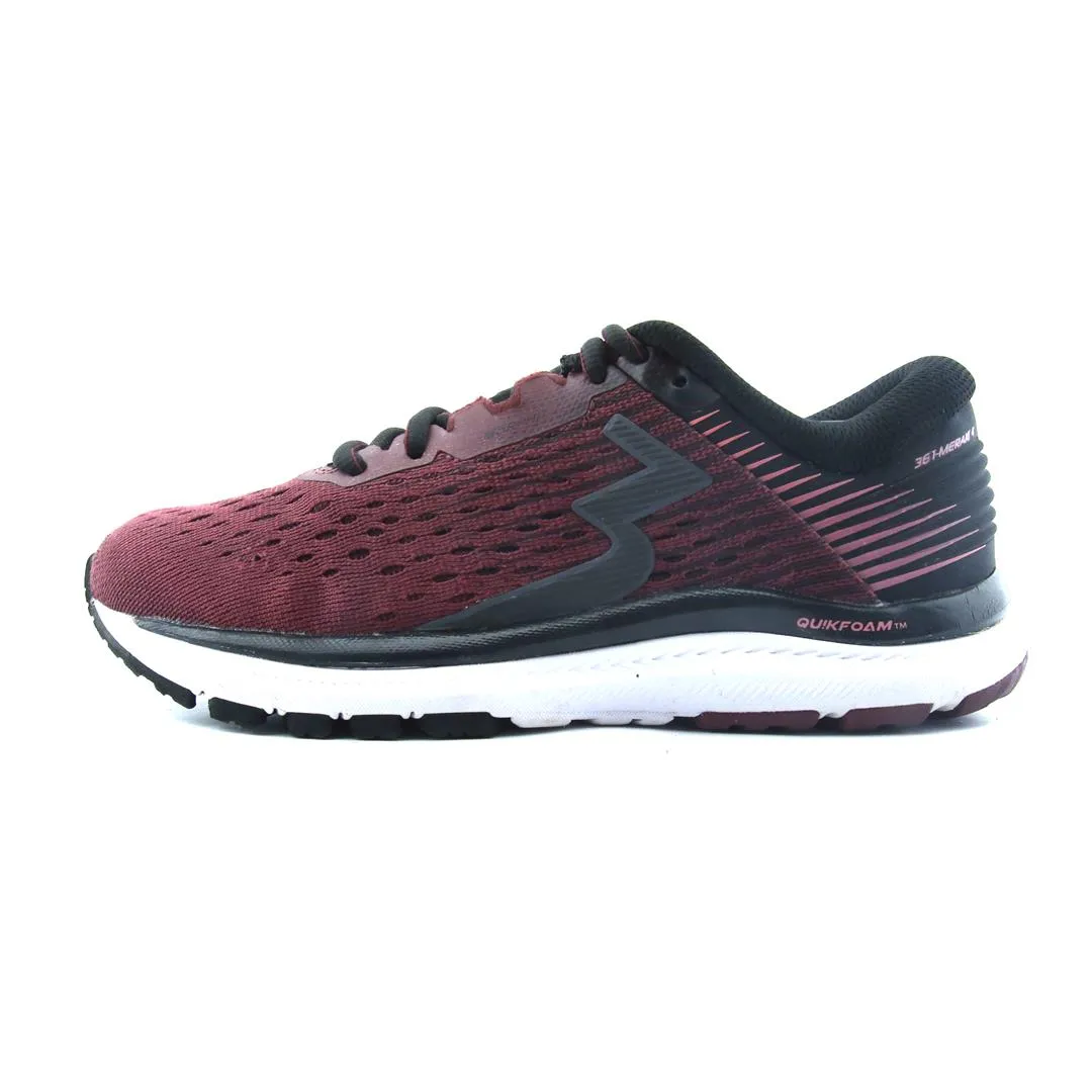 Running Shoes At The Gym 361 MERAKI 4