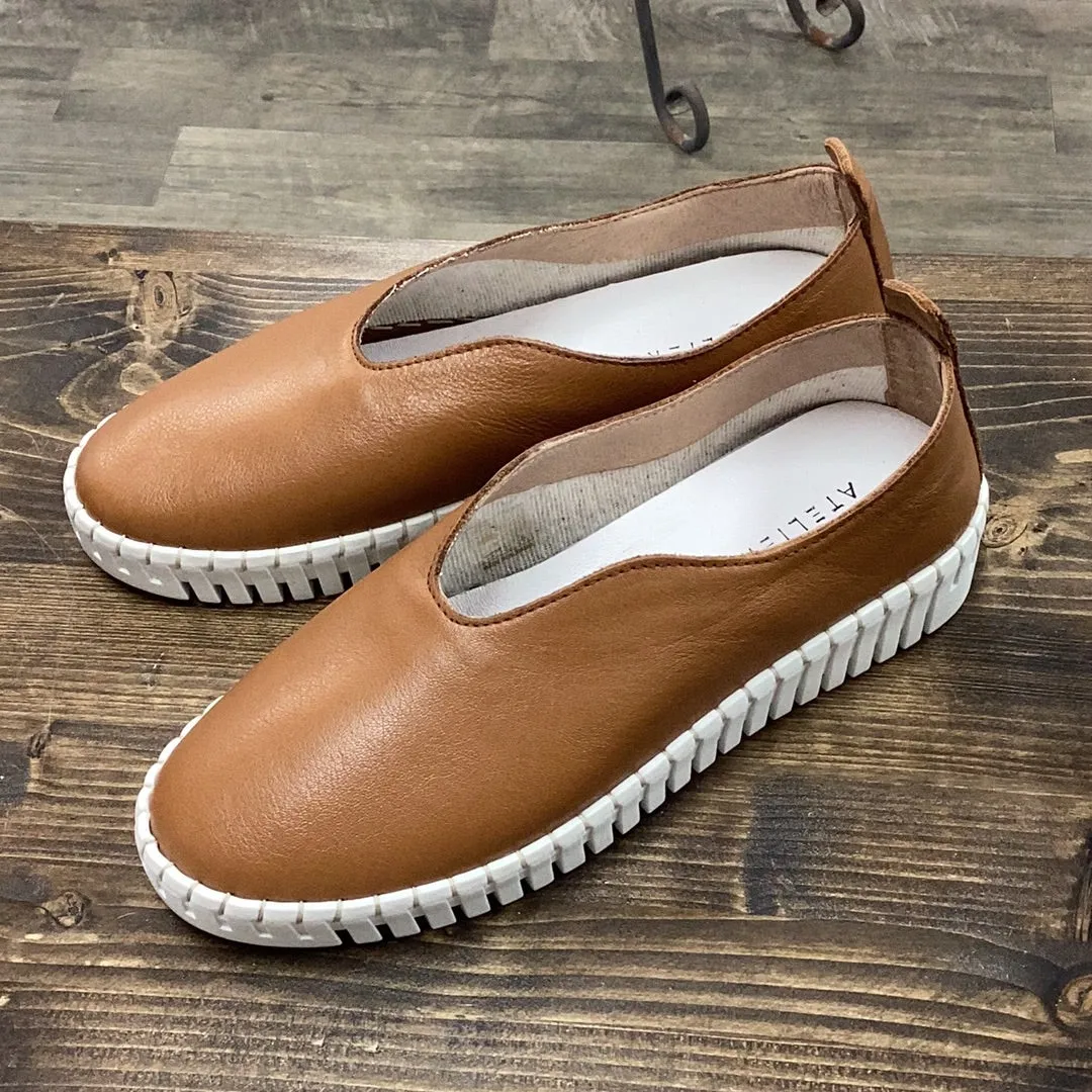 Ae Loafers Ateliers Bindi Leather Loafer
