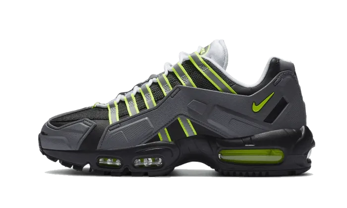 Nike Air Max 95 NDSTRKT Neon Nike Fastest Running Shoes