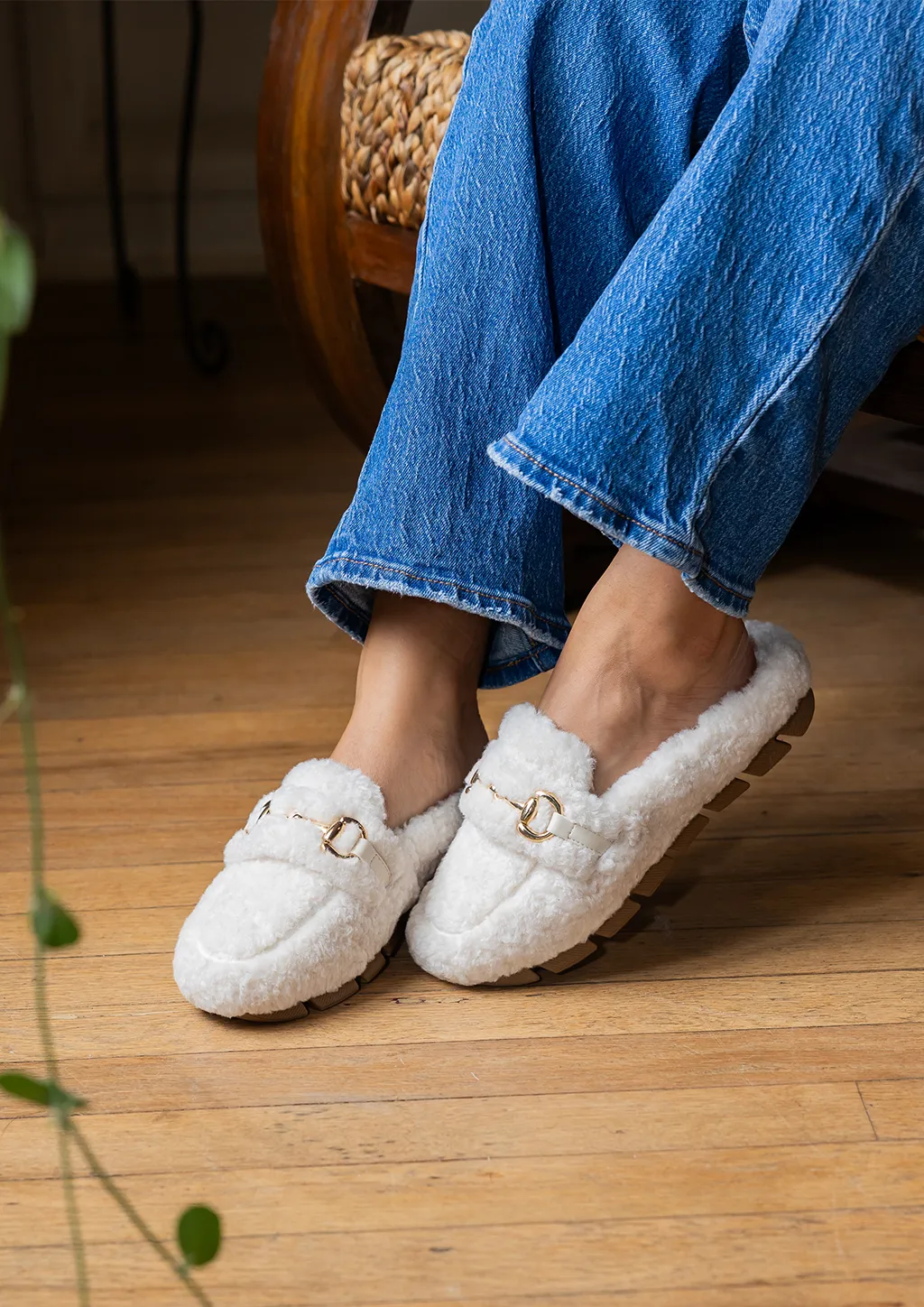 COCOA - OFF WHITE Slip-ons