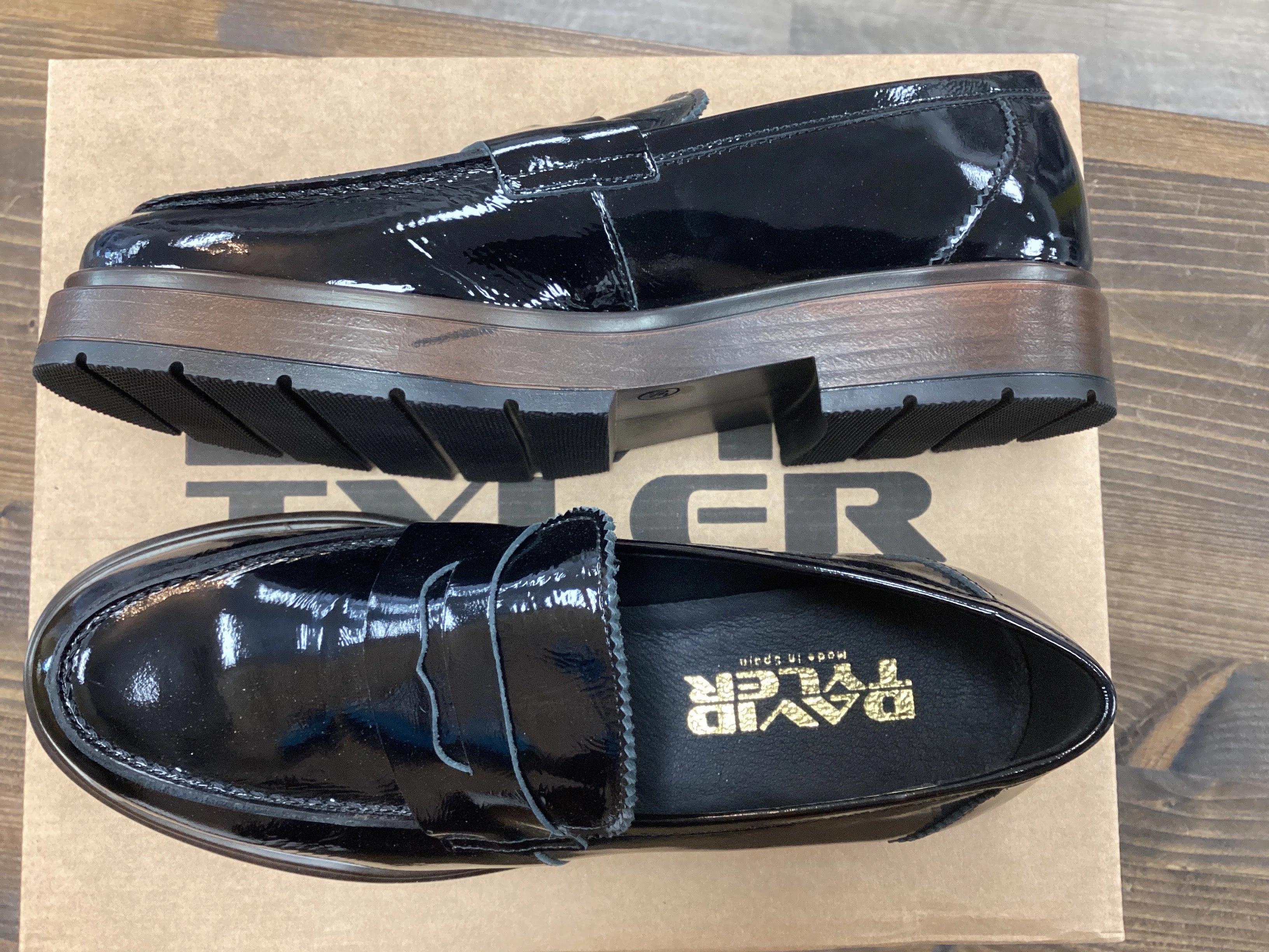 Hoka Loafers David Tyler E-145 Black Patten Loafer