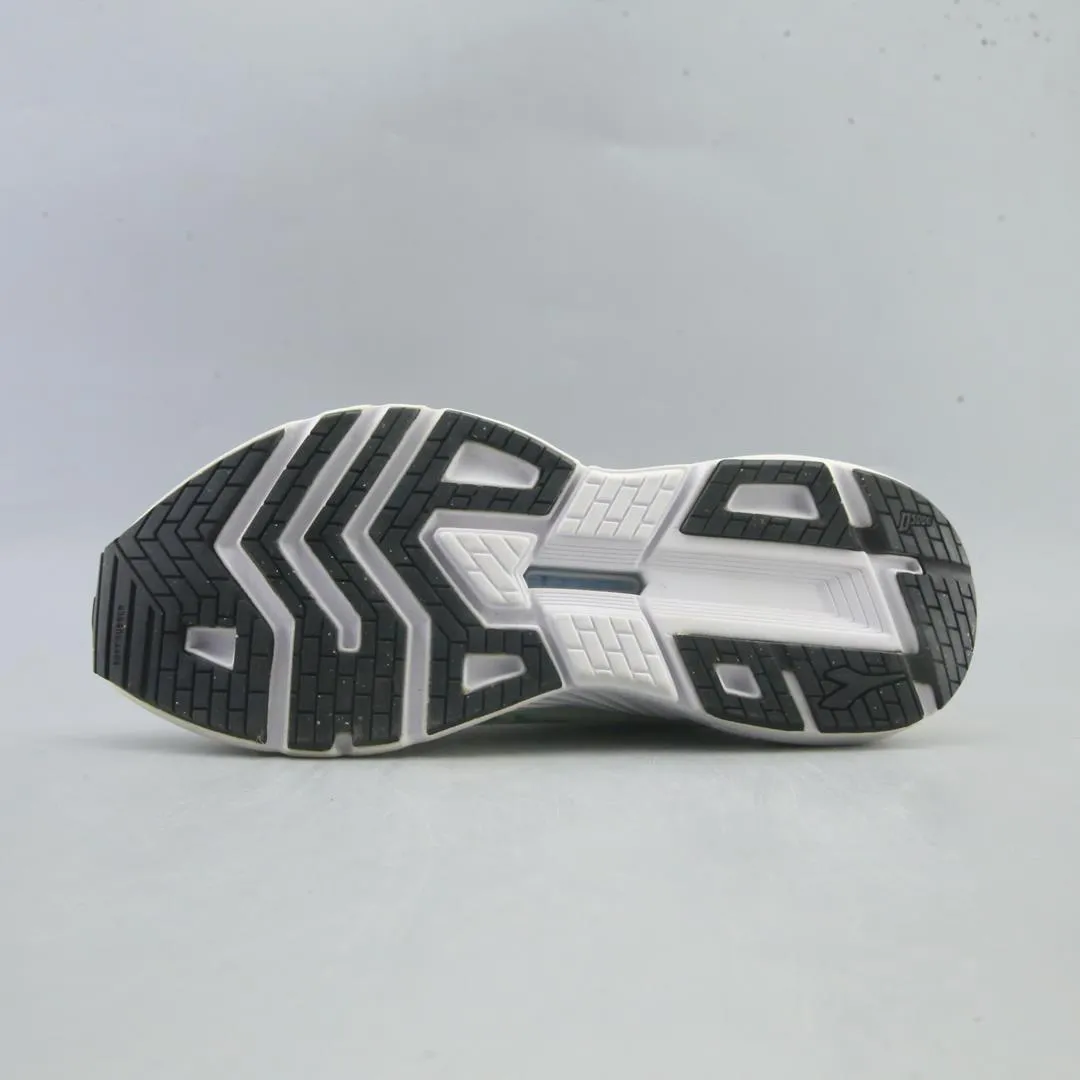 DIADORA MYTHOS BLUSHIELD VOLO HIP 3 Best Running Shoes With Bunions