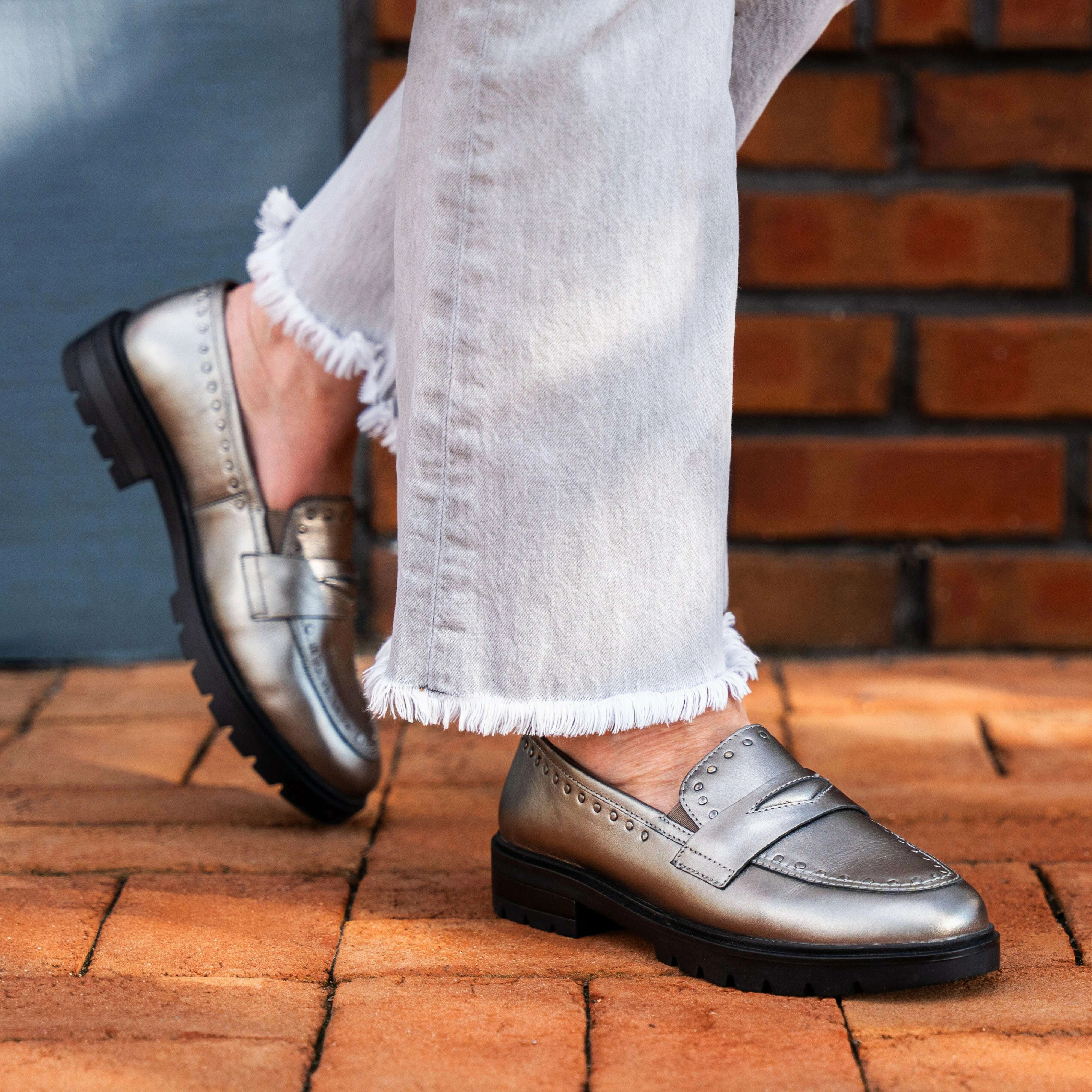 ARA Cardiff in cashmere Black And White Loafers