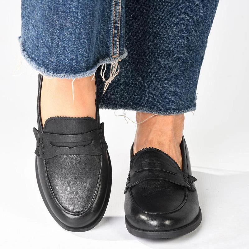 Hush Puppies Suzie Leather Loafer with Saddle - Black Miista Althea Brogues