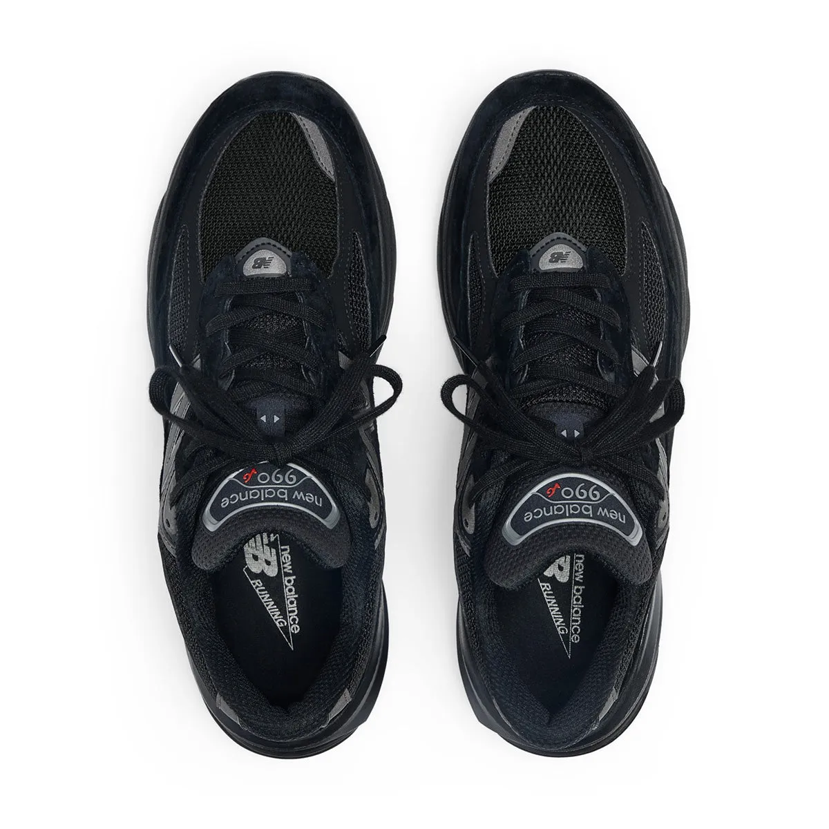 in USA 990v6 'Triple Black' New Balance 530 Linen Sea Salt