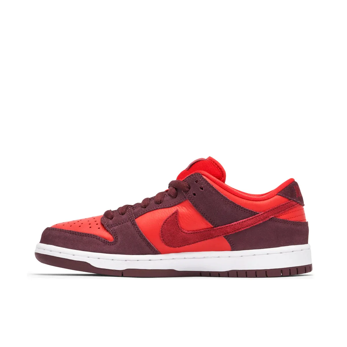 Nike Journey Run Road Running Shoes Nike SB Dunk Low Cherry