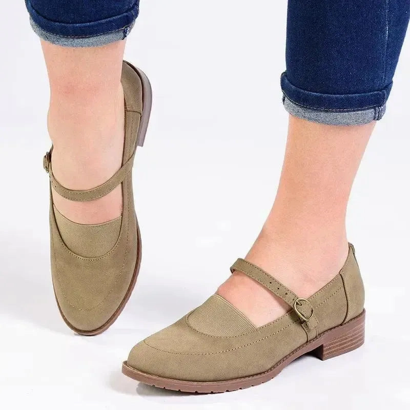 Soft Style by Hush Puppies Bertilla - Khaki Wearing Brogues With Jeans