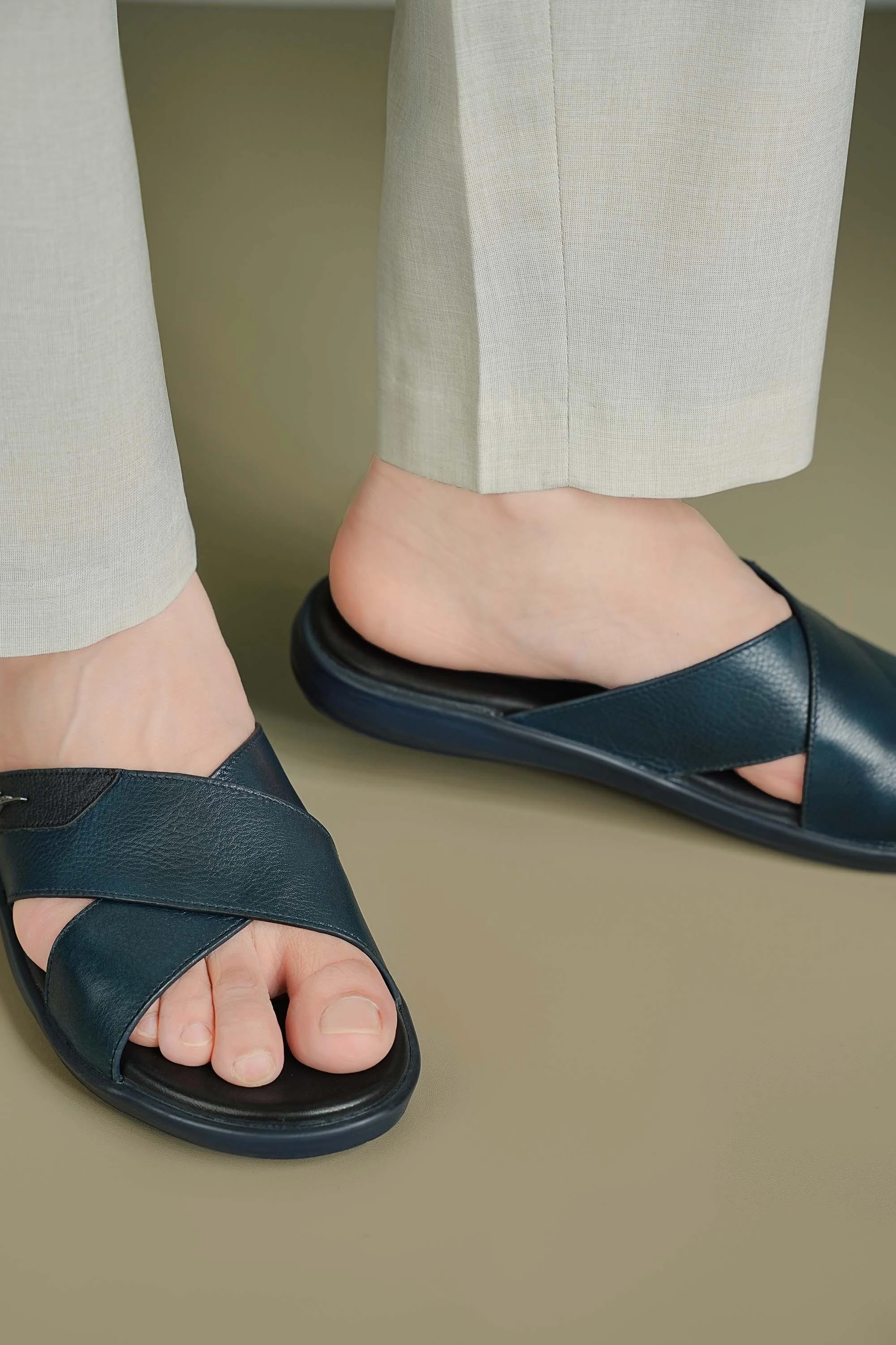 Skateboarding Slippers LOGO 7942 BLA