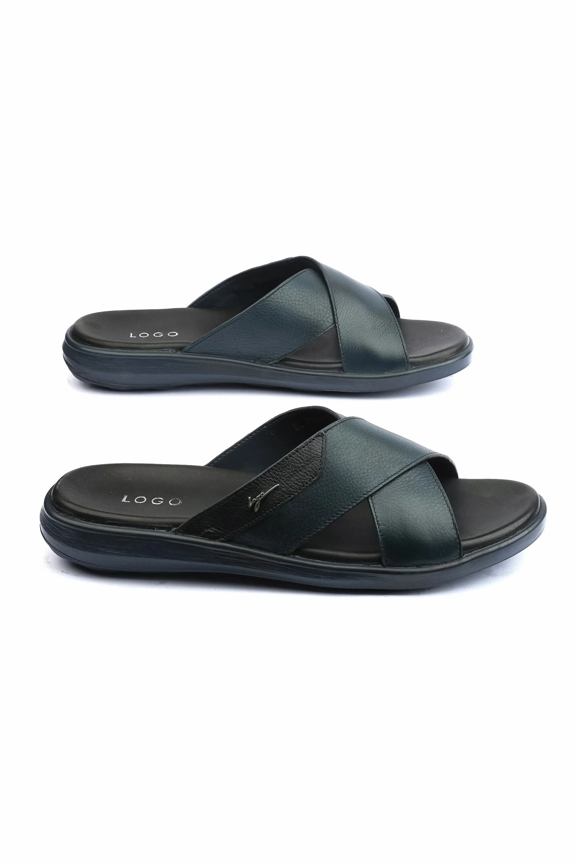 Mukluks Slippers LOGO 7942 BLA