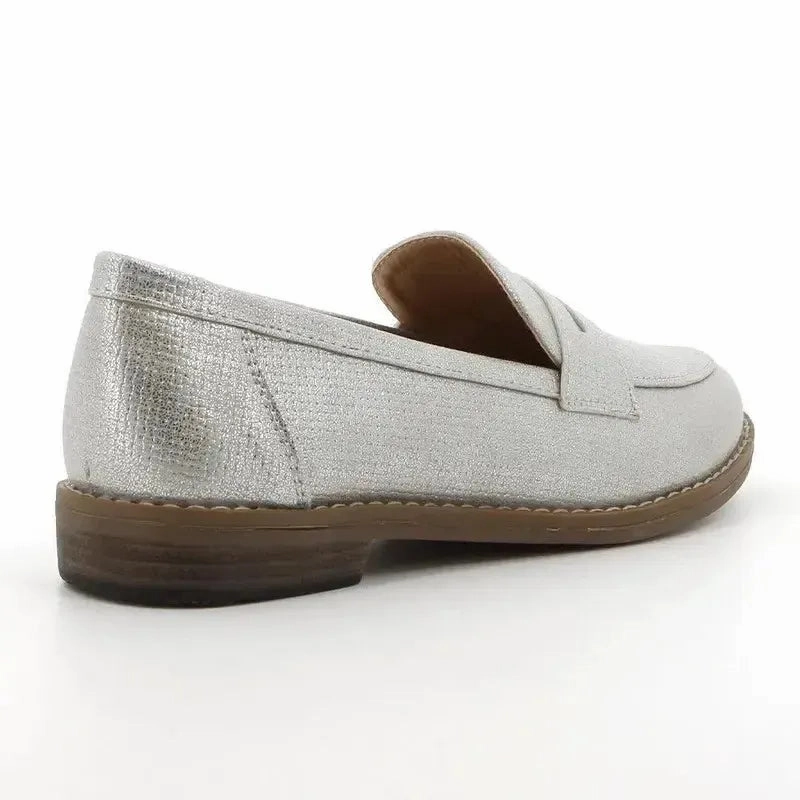 Soft Style by Hush Puppies Tysan Loafer With Saddle - Silver