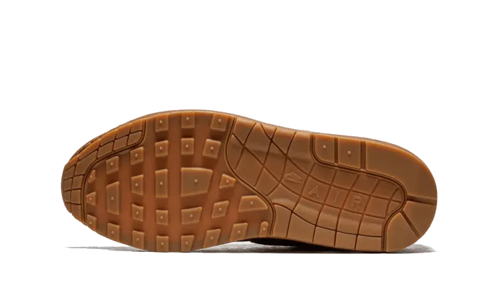 Nike Air Max 1 '87 Luxe Ale Brown Nike Air Speed Turf Shoes