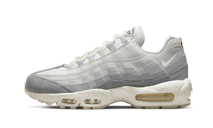 Nike Walking Industrial Shoe Nike Air Max 95 Light Bone