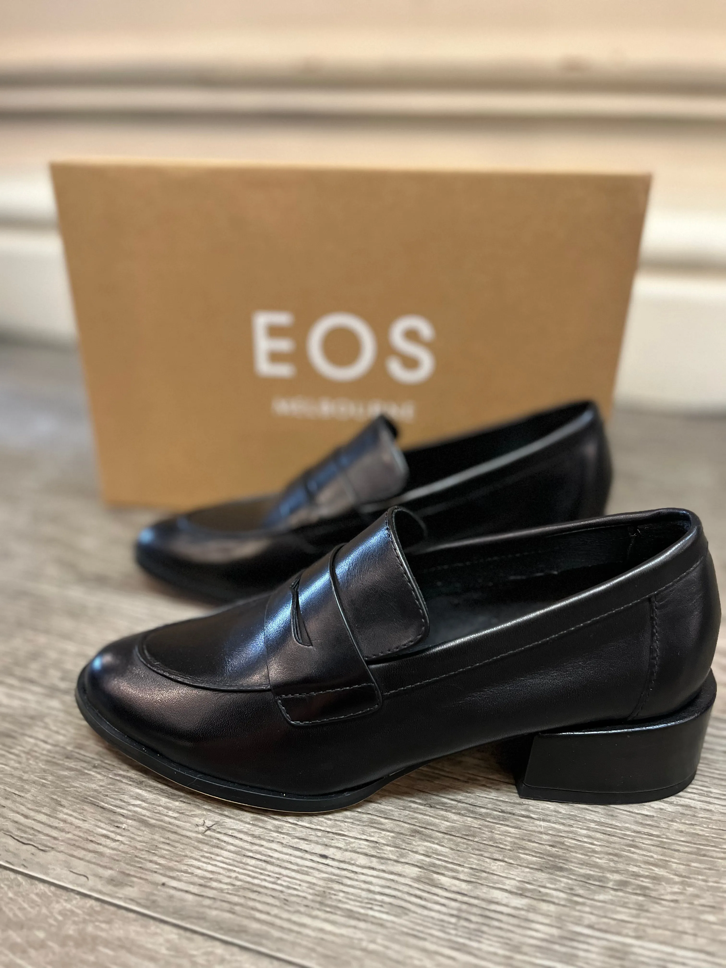 EOS Cass Leather Loafer Sandals Loafers