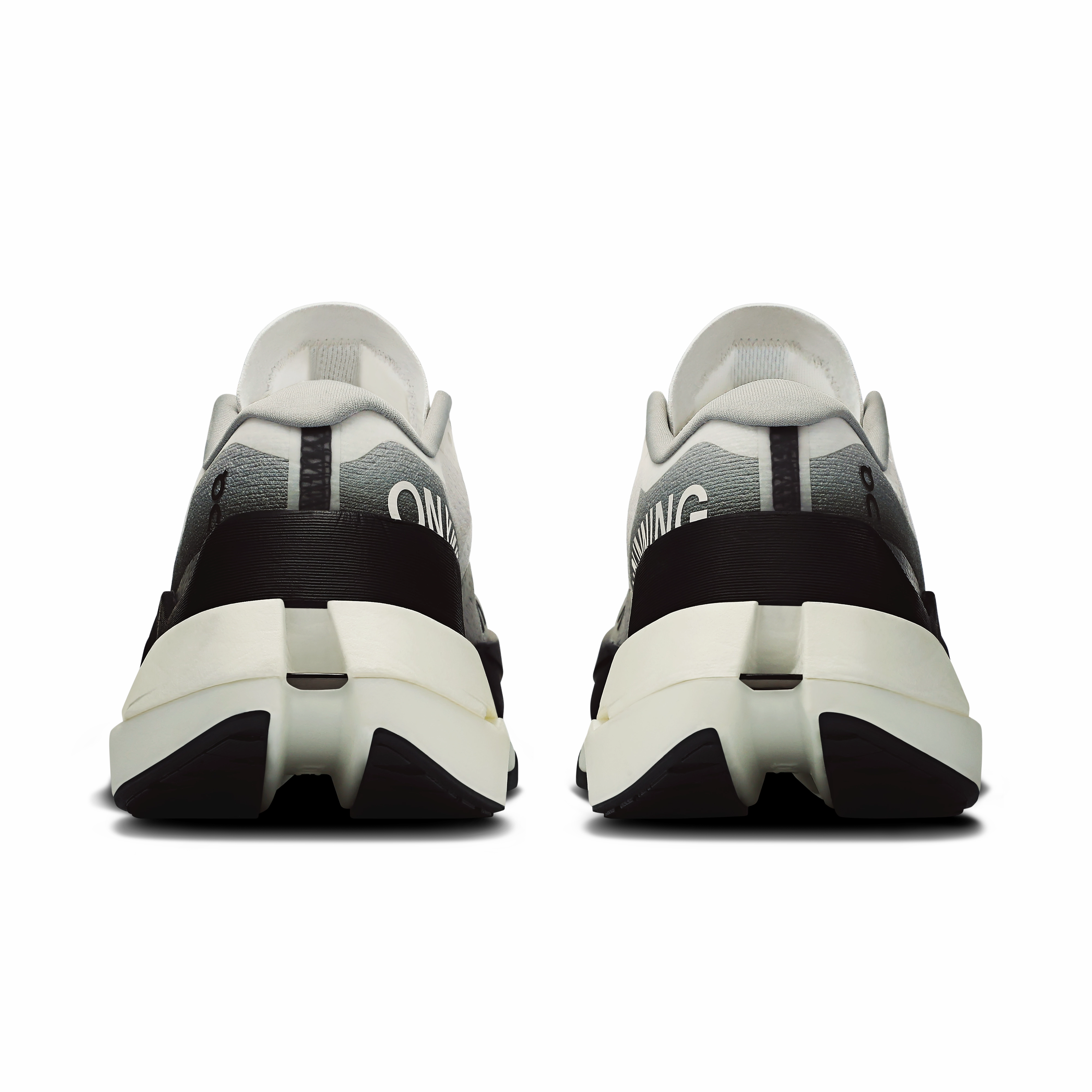 Gel-venture 10 Trail Running Shoes On Running Women's Cloudboom Max Shoes - White / Black