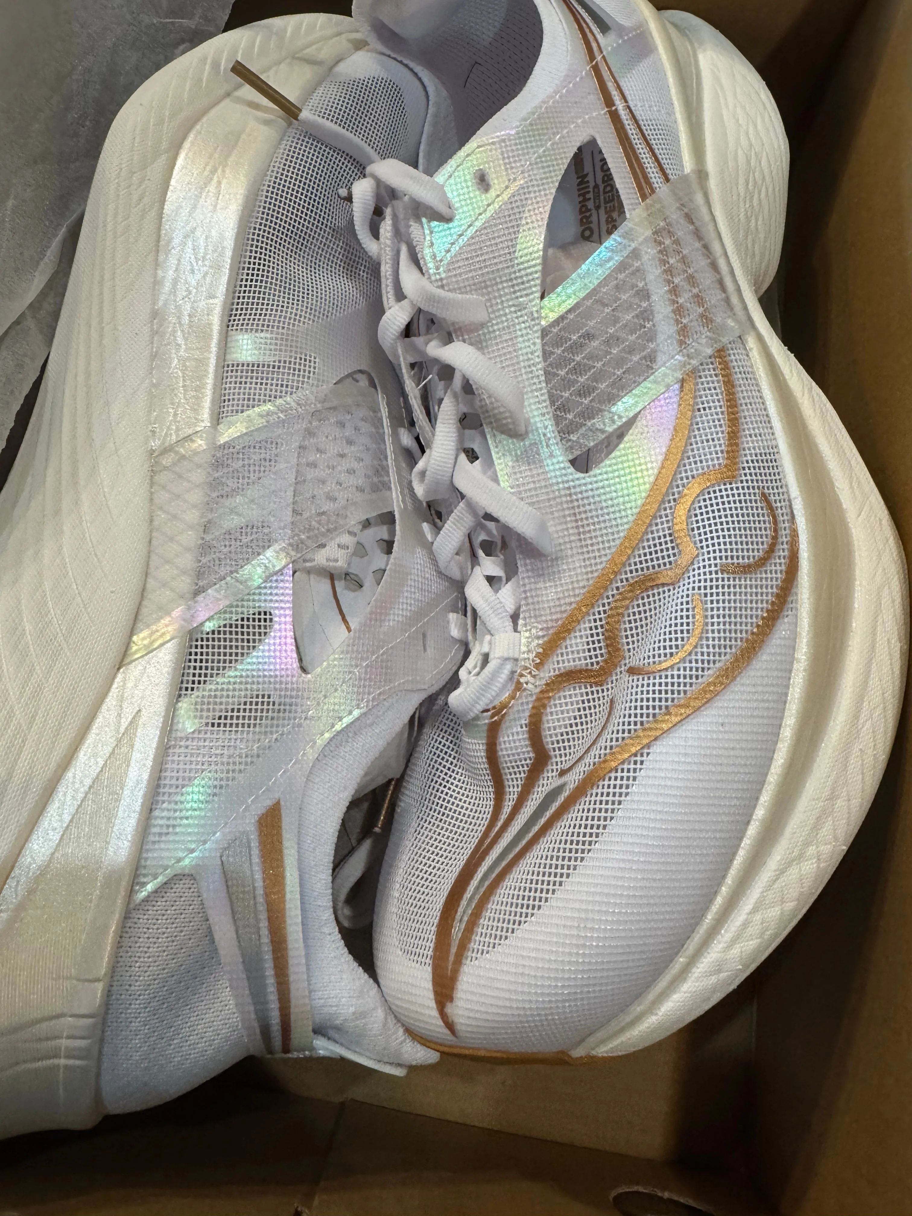 Saucony Men's Endorphin Elite Best Running Shoes For Knee Problems