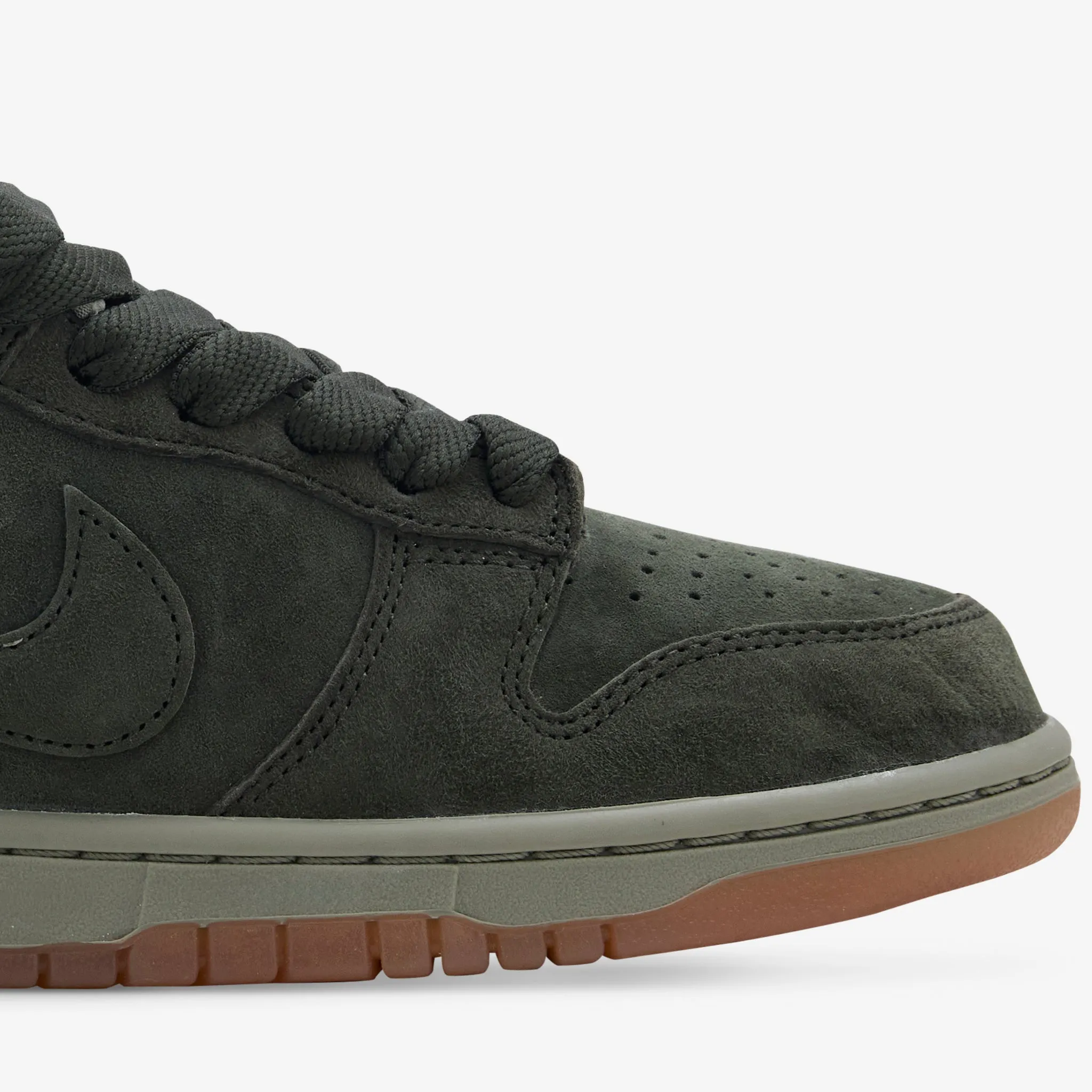 SB Dunk Low Pro B Sequoia | Light Army | White Skate Shoes Nike