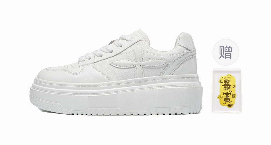 ZHR Waterproof, Lightweight, Height Increasing Stylish Skateboarding Shoes Women's White Climbing Shoes Slippery