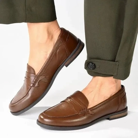 Coloured Brogues Hush Puppies Suzie Leather Loafer with Saddle - Brown