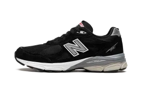 How Do New Balance 530 Fit 990v3 "Black / White"