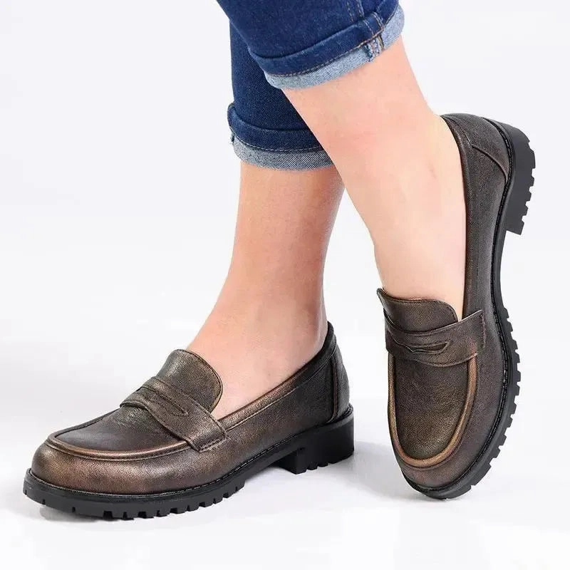 Soft Style By Hush Puppies - Soft Samreen Metallic Moccasin - Bronze Johnston & Murphy Karnes Brogue Cap Toe Boot