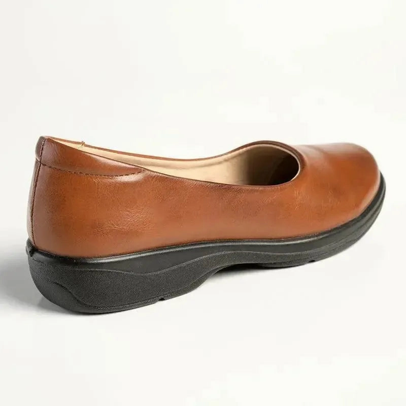 Soft Style by Hush Puppies Jasmine Flat Court Walker - Tan