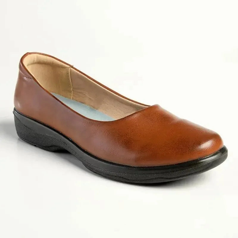 Soft Style by Hush Puppies Jasmine Flat Court Walker - Tan Two Tone Brogue Shoes