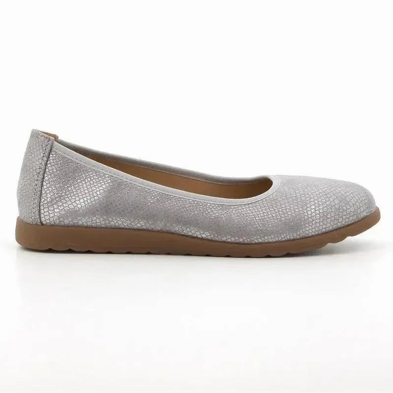 Soft Style by Hush Puppies Soft Halen Shimmer Pump - Silver
