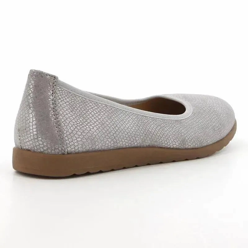 Soft Style by Hush Puppies Soft Halen Shimmer Pump - Silver Suit With Brogues