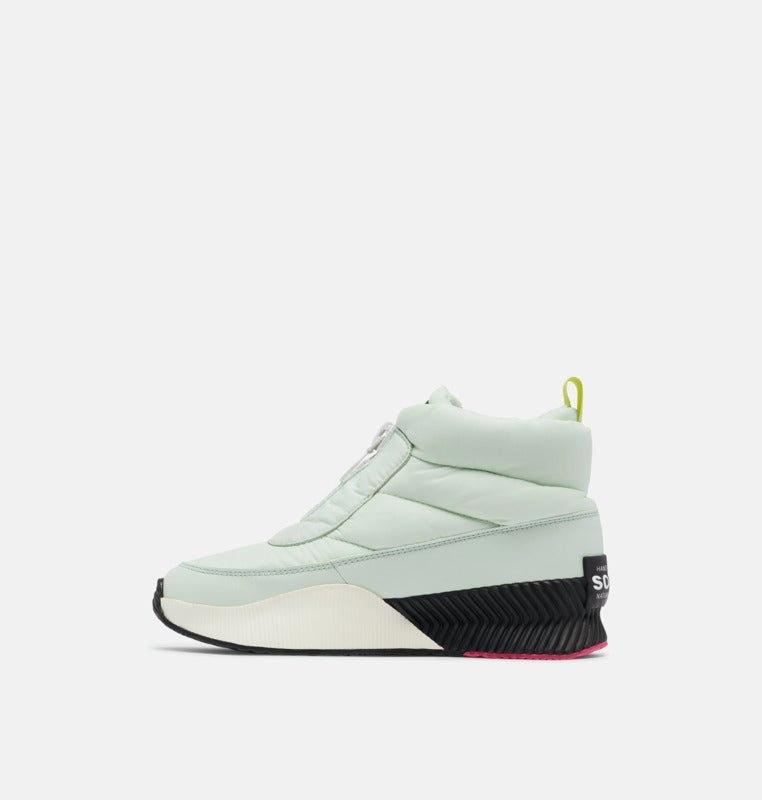 Sorel Women's Out N About III Puffy Zip - Sea Sprite/Chalk Dress Shoes With Jeans And T Shirt