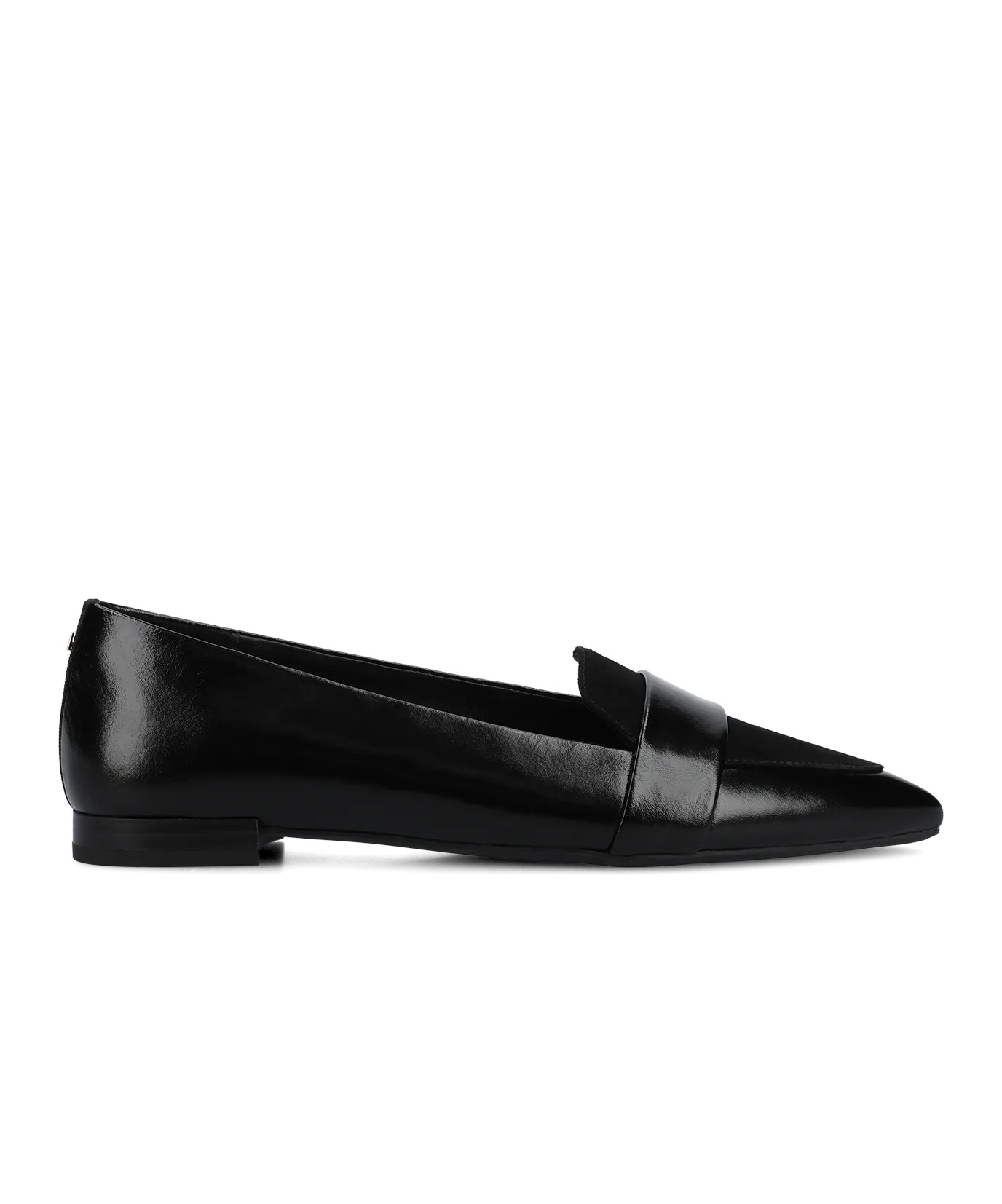 The New Sparrow Loafer - Licorice Leather Loafers With Jeans And Socks