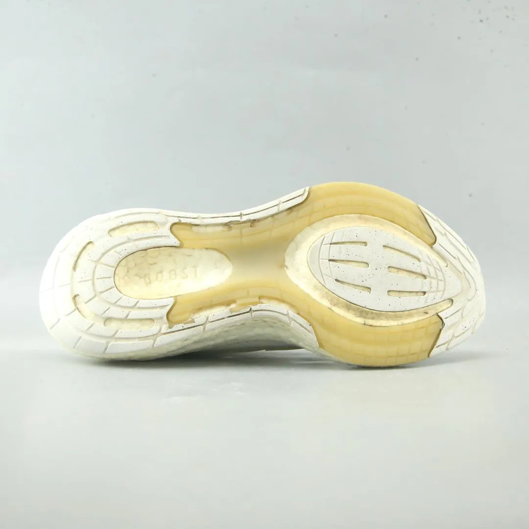 ADIDAS ULTRA BOOST 22 Walking Shoes For