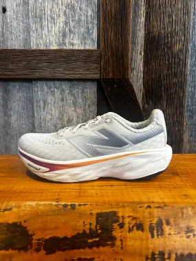 W New Balance Fresh Foam X 1080v14 New Balance Two Wxy V5 Wide