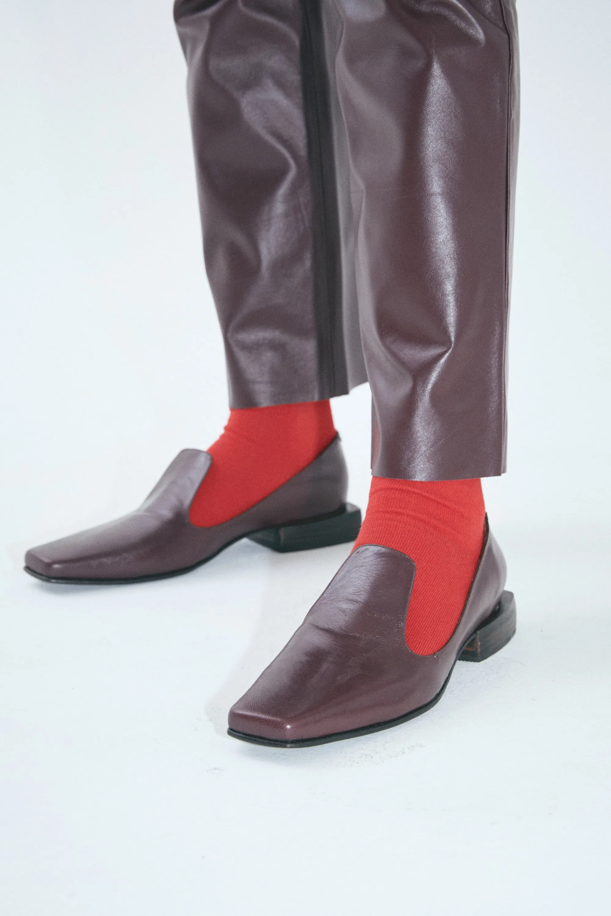 Olympia Loafer in Pinot (USA) Socks To Wear With Loafers